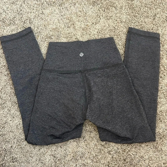 Grey capri align leggings - Picture 2 of 3